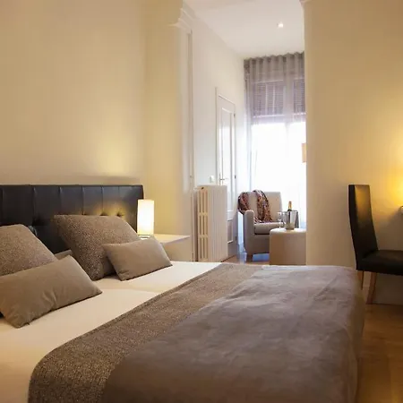 Goya 4*